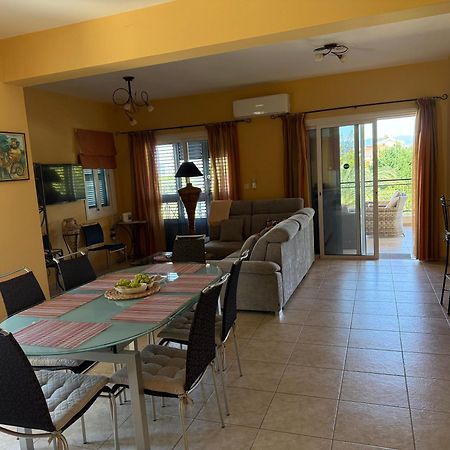 Sandy Beach Villa Polis Ngoại thất bức ảnh